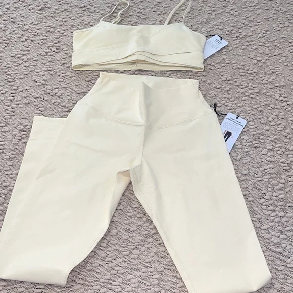 ALO Yoga Cream Set - Picture 2 of 5